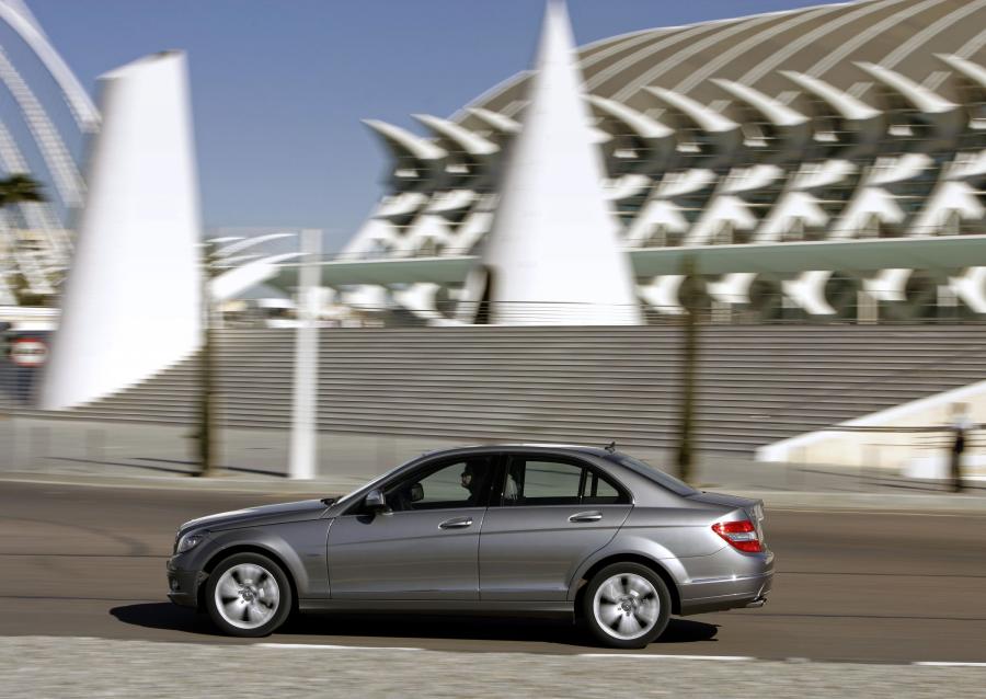  Mercedes-Benz C-Class 2007 года  (фото 57 из 413)